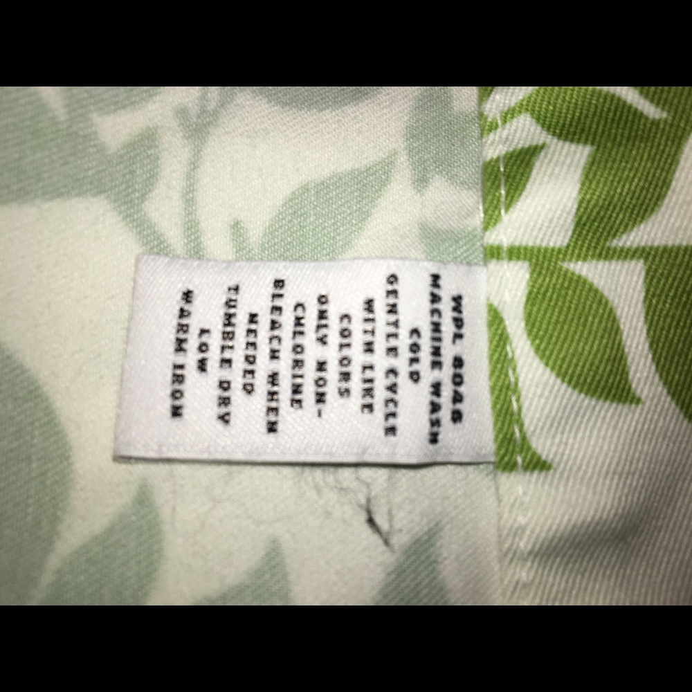 Shorts - Picture 6 of 7